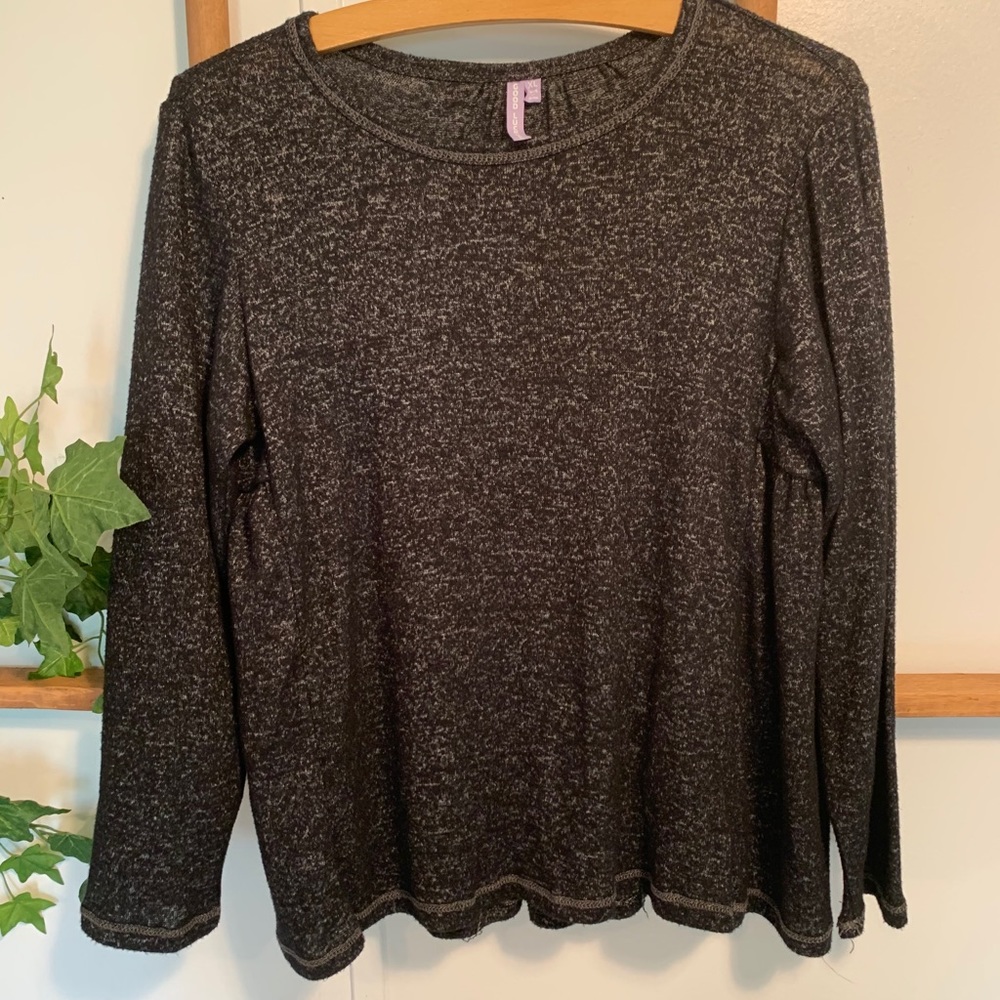 GOOD LUCK GIRL lightweight sweater Sz XL